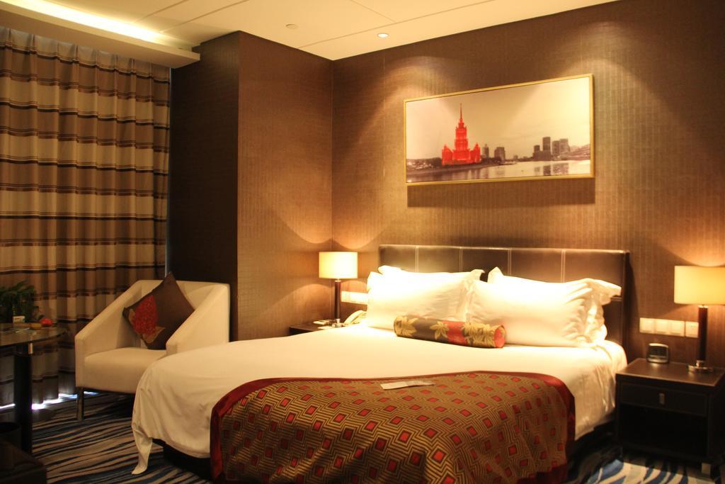 Brigh Radiance Hotel Jentaj Kültér fotó