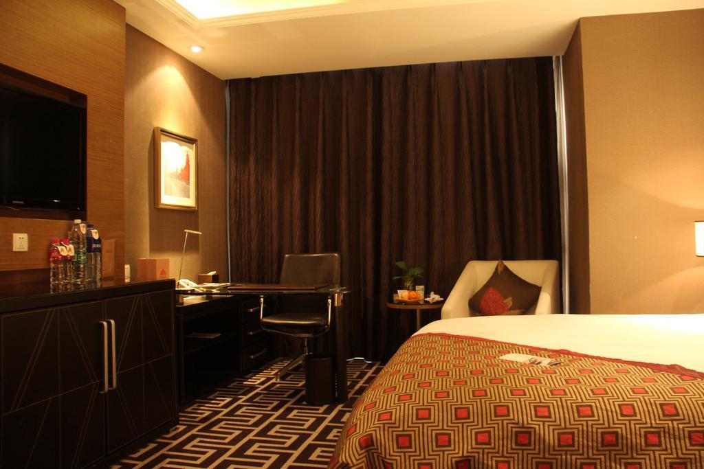 Brigh Radiance Hotel Jentaj Kültér fotó