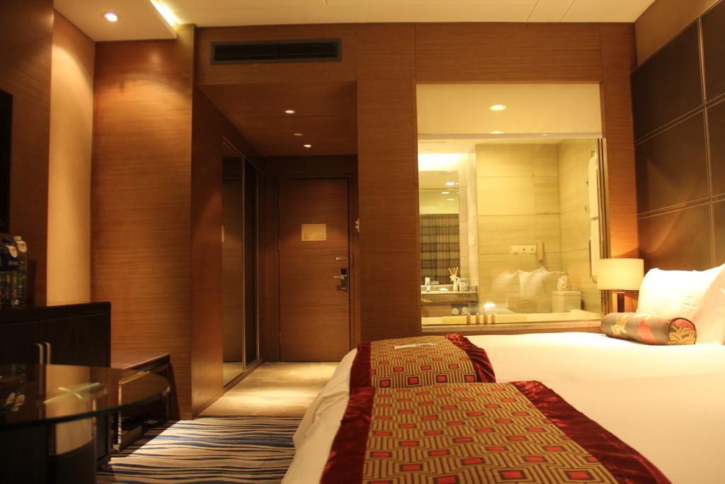 Brigh Radiance Hotel Jentaj Kültér fotó